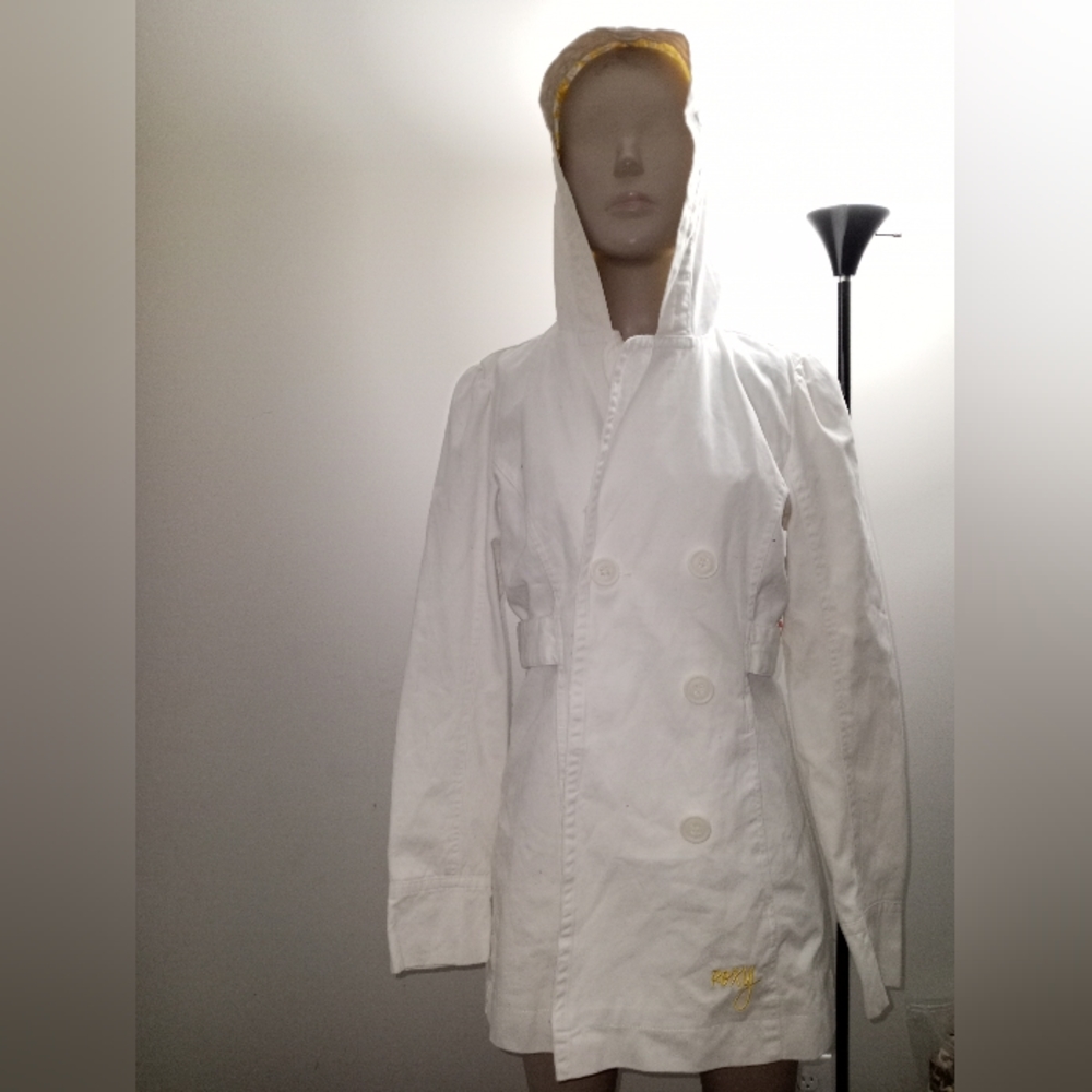 Roxy white coat size medium new with tags